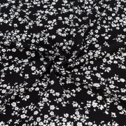 Маломеры штапель 150 см 2607-1 Белые цветы на черном 1 м