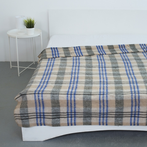 Одеяло полушерсть 420 гр/м2 цвет синий 150/200 см