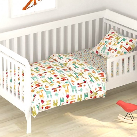 Постельное белье в детскую кроватку 1842 поплин  с простыней на резинке