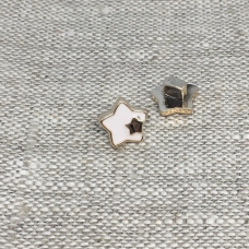 Пуговица ПР183 10 мм звезда белая с золотой уп 12 шт